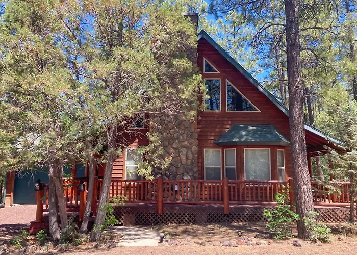 Whispering Pines Retreat *